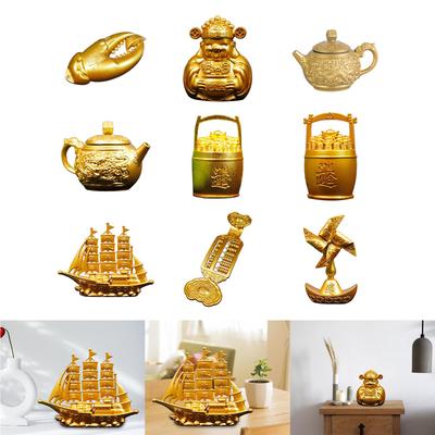 Feng-šuej Zlatá plachetnice Socha Dekorace Miniaturní Kovové Sošky Symbolu Bohatství pro Stolní Ornamentaci