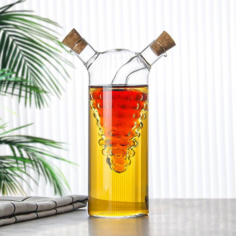 Double-layer Glass Oil Jug 2-in-1 Oil Vinegar Bottle Home Creative Double-mouth Cork Shaped Glass Oil Jug Kitchen Seasoning Tool