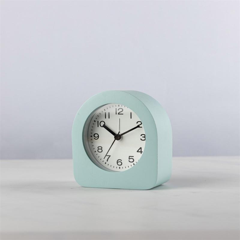 Quiet Kids Wood Analog Alarm Clock with Soft Night Light Battery Operated for Bedsides Use with Easy Snoozes Function
