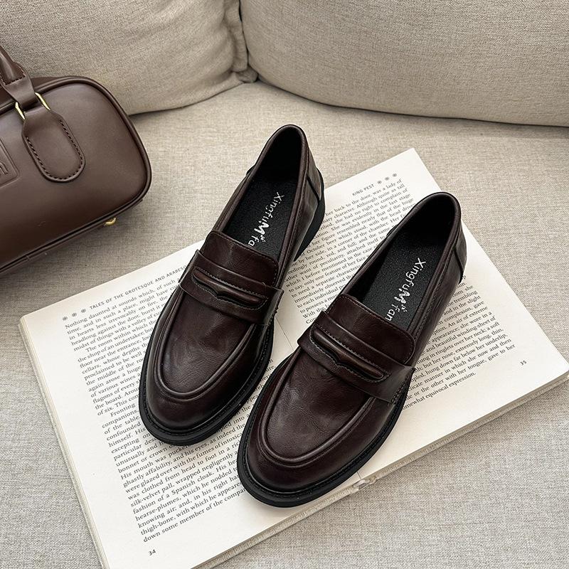 thick heel black British style small leather shoes women's shoes 2025 new spring and autumn one-pedal retro loafers single shoes