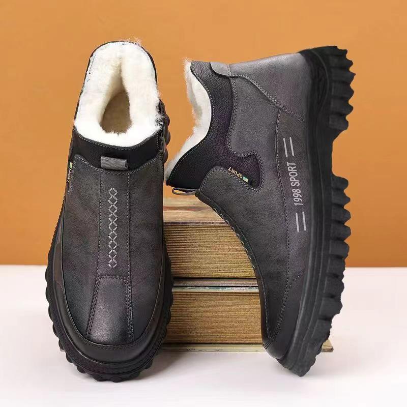 Winter Men Casual Shoes Warm High Quality Cotton Shoes Outdoor Non Slip Warm Short Boots Cotton Leather Shoes  Casuales