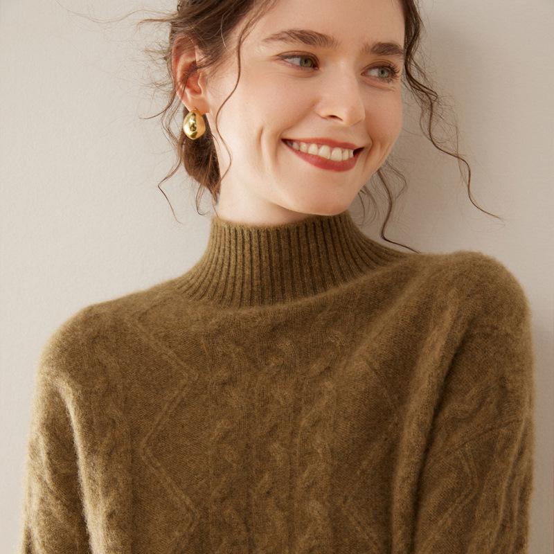 2025 Autumn-Winter Women's Retro Cashmere Cable Knit Sweater, Half-High Collar, Loose Slim Fit