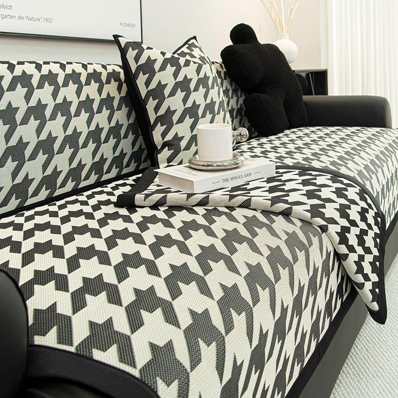 Ice Silk Sofa Cushion, Summer Mat, Seat Cushion Non-Slip  New Summer Thousand Bird Grid Sofa Cover Can Be Machine Washed