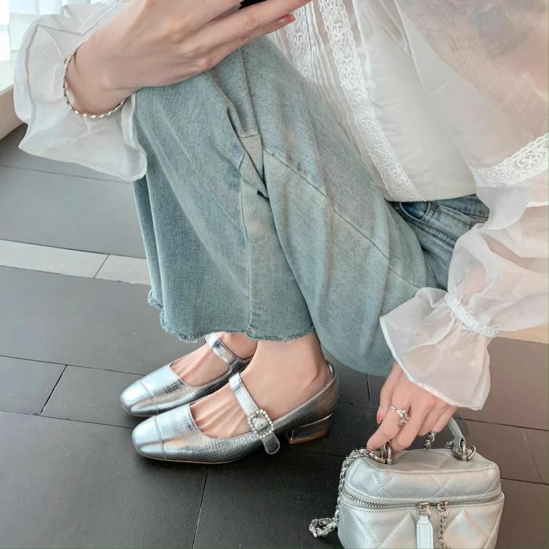 Poslat rychle! Lizhen boty dámské kulatá špička jednoslovné se středně silným podpatkem jediné boty diamantová spona koňské jediné boty