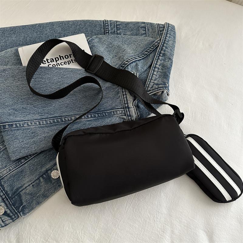 

Stylish Large Capacity Casual Pillow Bag For Women In Black Red Blue White Oxford Fabric чёрный