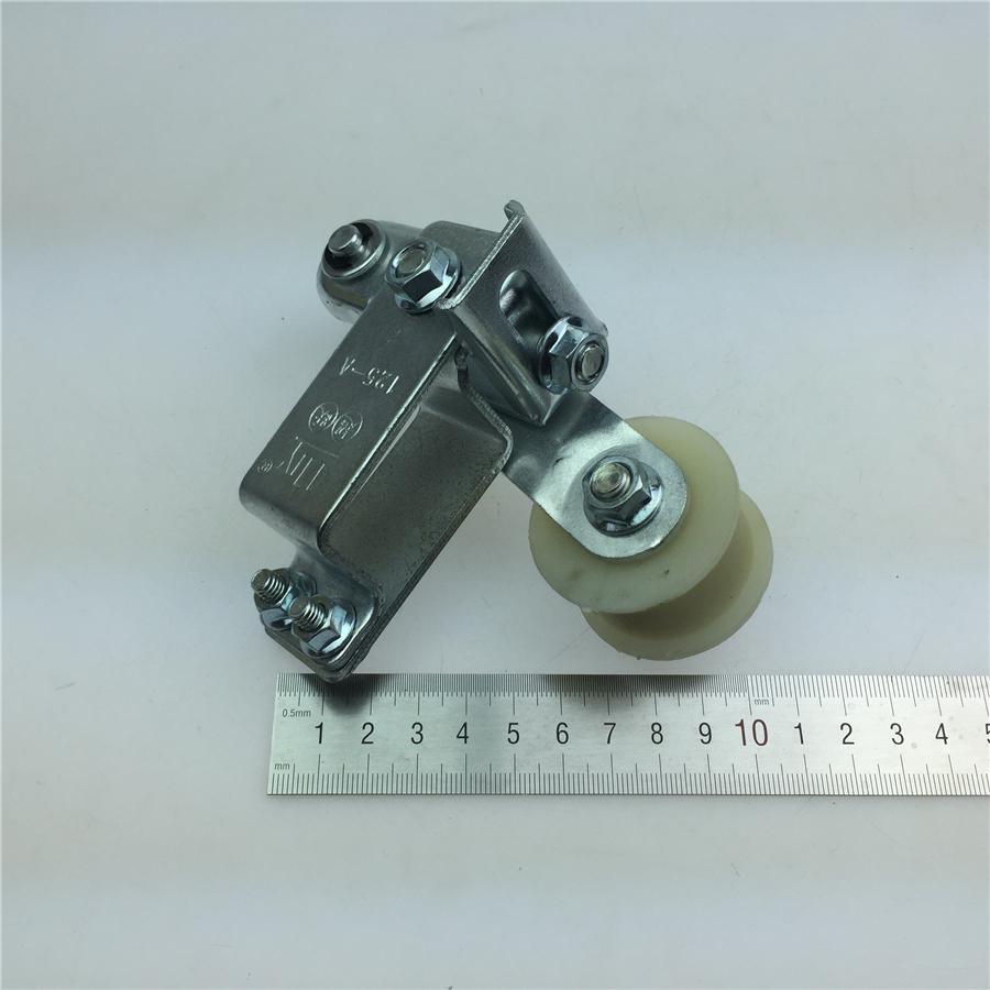 Motorcycle MTB High Strength Steel Automatic Chain Tensioner Anti-skid Chain Guide Chain Bolt On Roller Chain Adjuster Square Fork