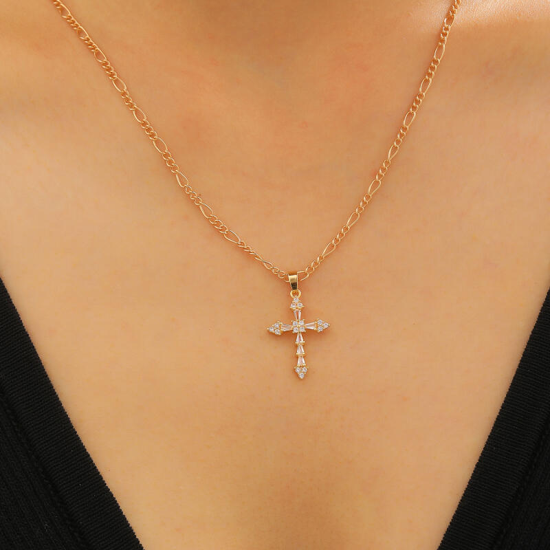 Shiny Cross Charm Crystal Pendant Necklaces for Women Men Fashion Silver Color Fine Chains Necklaces Birthday Gifts Jewelry