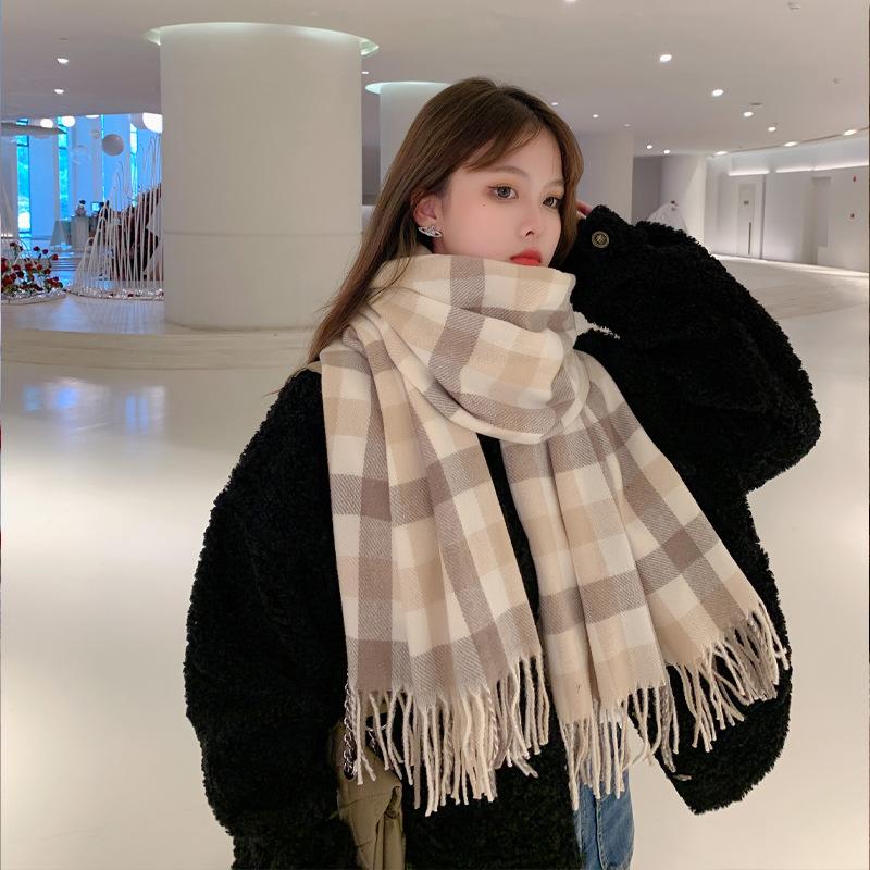 Plaid women's scarf winter Korean version of the new versatile British tassel thickened imitation cashmere warm student scarf