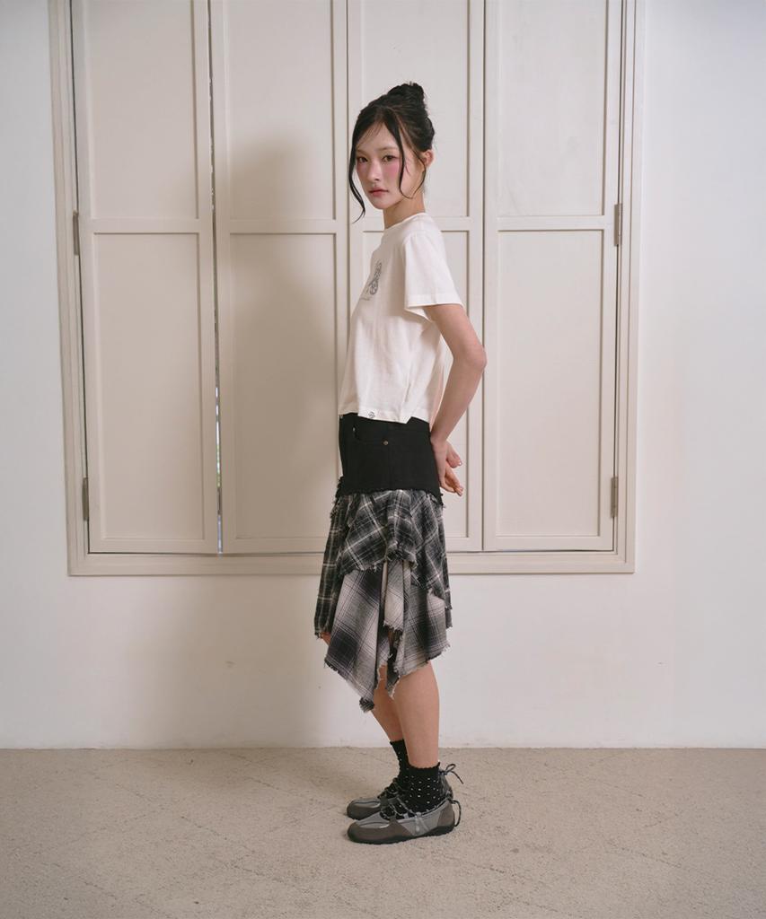 THE GREEN LAB Asymmetrical Check Denim Skirt [Charcoal Gray]