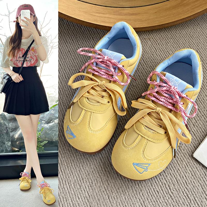 Board-Schuhe Studenten-Plateau weiße Schuhe Damen Frühling und Sommer neue vielseitige Schuhe Damen