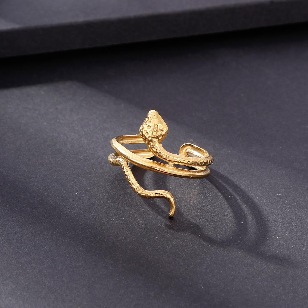 18K Gold-Plated Long Snake-Shaped Titanium Steel Ring Female, Hip-Hop Punk Style Opening Adjustable Ring