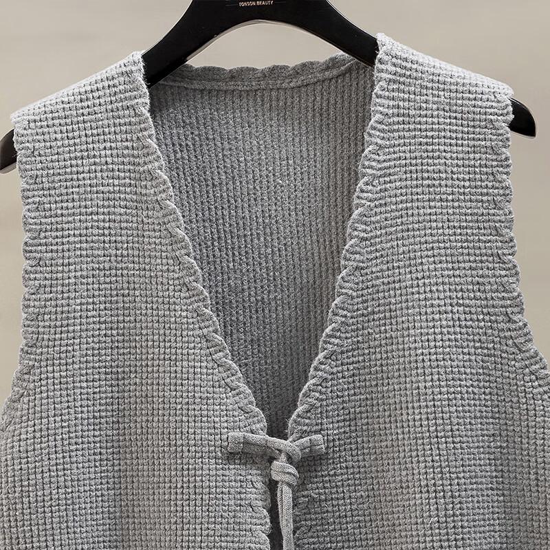 Women's Simple V-Neck Layering Vest