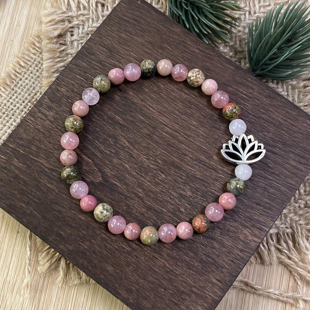 This Natural Stone Bracelet, Adorned With Chakra And Lotus Motifs, Is A Bohemian-Style Crystal Gift.