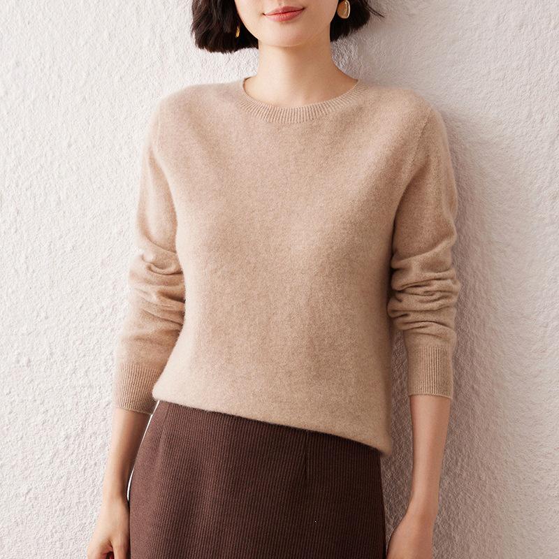 Women's Seamless Cashmere Round Neck Pullover - Loose Fit Casual Knitwear Base Layer for Autumn & Winter