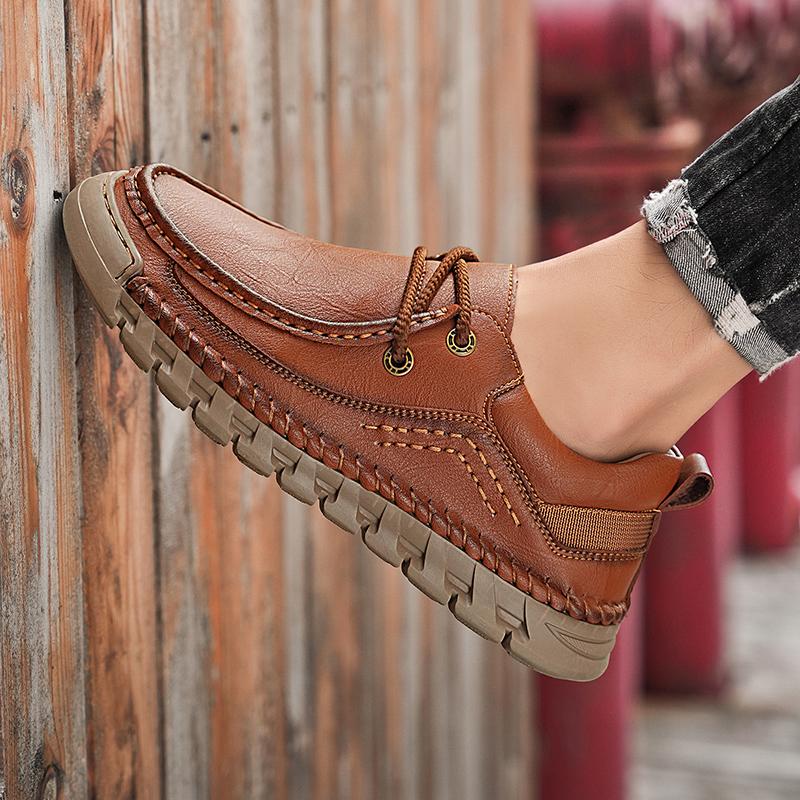 New Men Casual Shoes Handmade Leather Comfortable Men's Shoes Quality Split Leather Flat Moccasins Men Sneakers