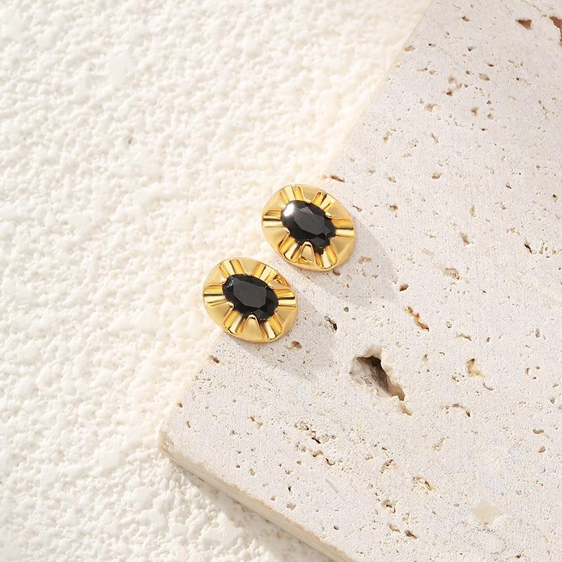 Exquisite Black Caramel Retro Korean Zircon Stud Earrings