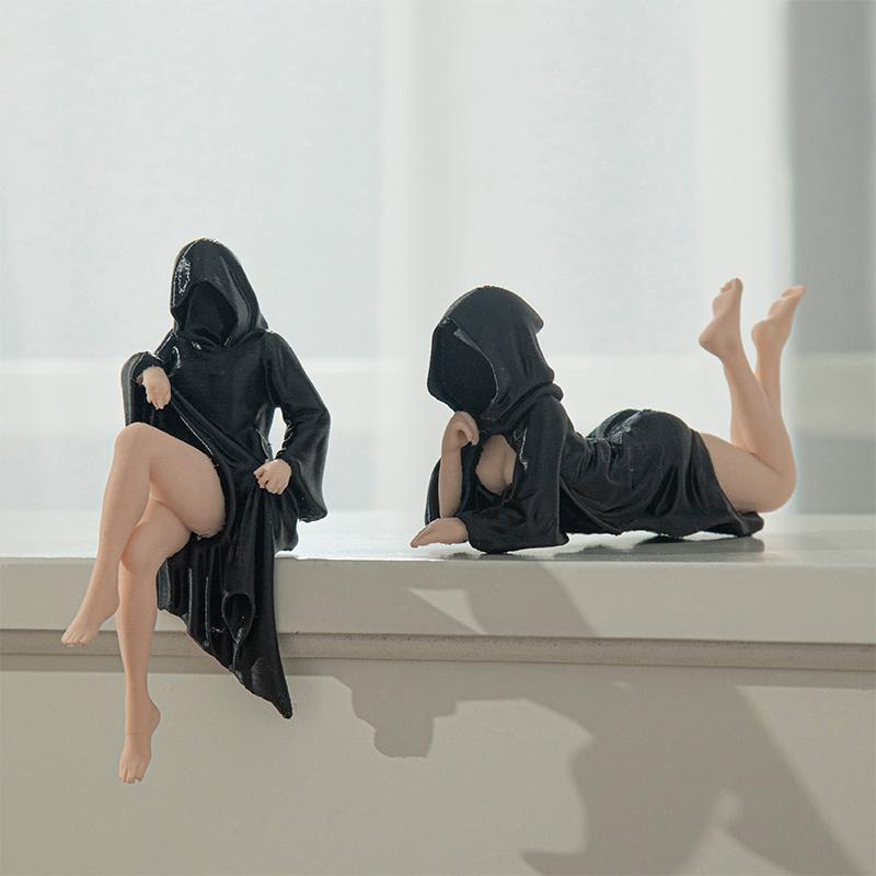 3D Mysteriöse Statue für Bücherregal Schwarzes Gewand Königin Figur Gotische Maskierte Frauen Sitzende Statue Zimmer Desktop Ornamente Skulptur