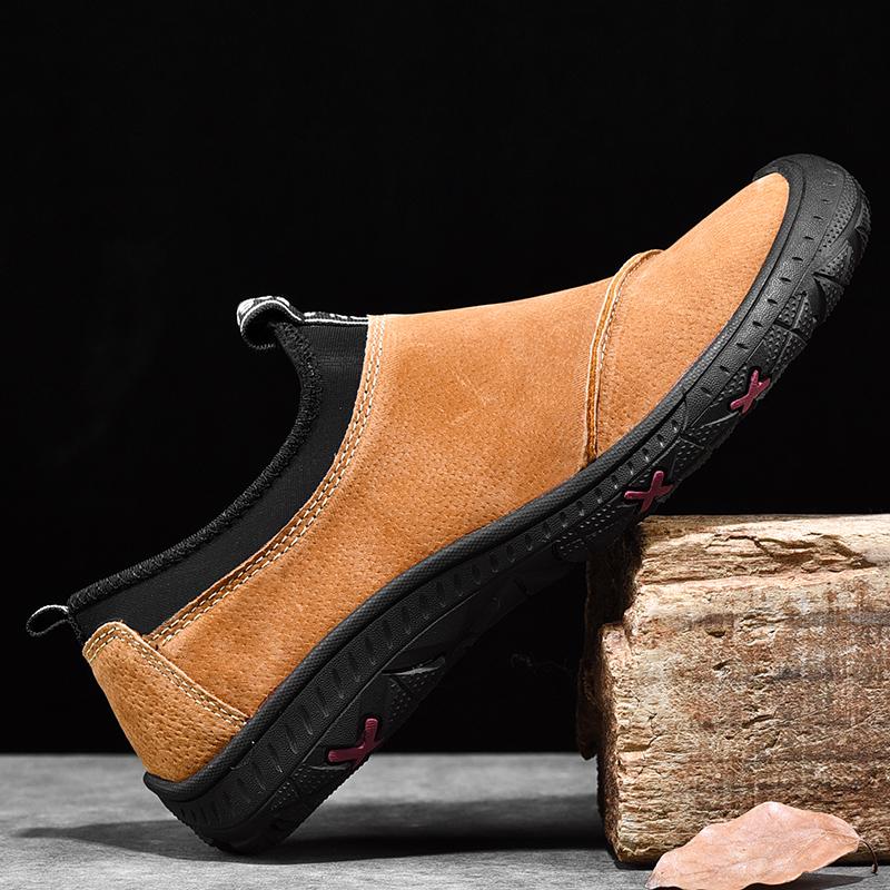 New Soft Leather Men's Shoes Outdoor Men's Loafers Luxury Breathable Men's Driving Shoes Non-Slip Handmade Walking Men Sneakers