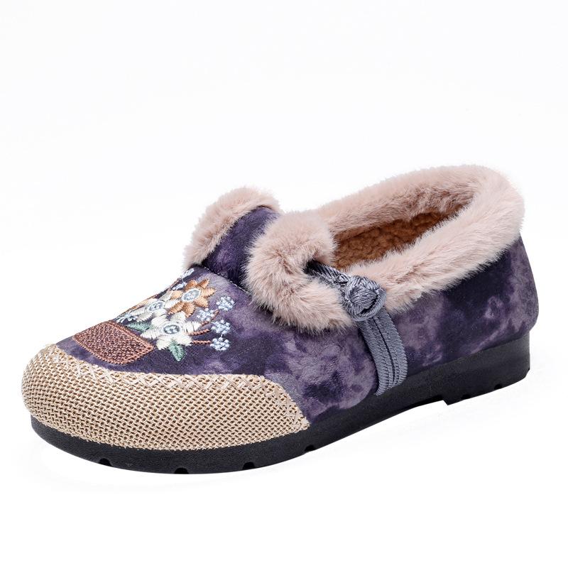 Winter Mother Shoes National Style Embroidery 2024 Cotton Shoes Piled Thickened Warm Women's Cotton Shoes New Old Beijing Cloth Shoes