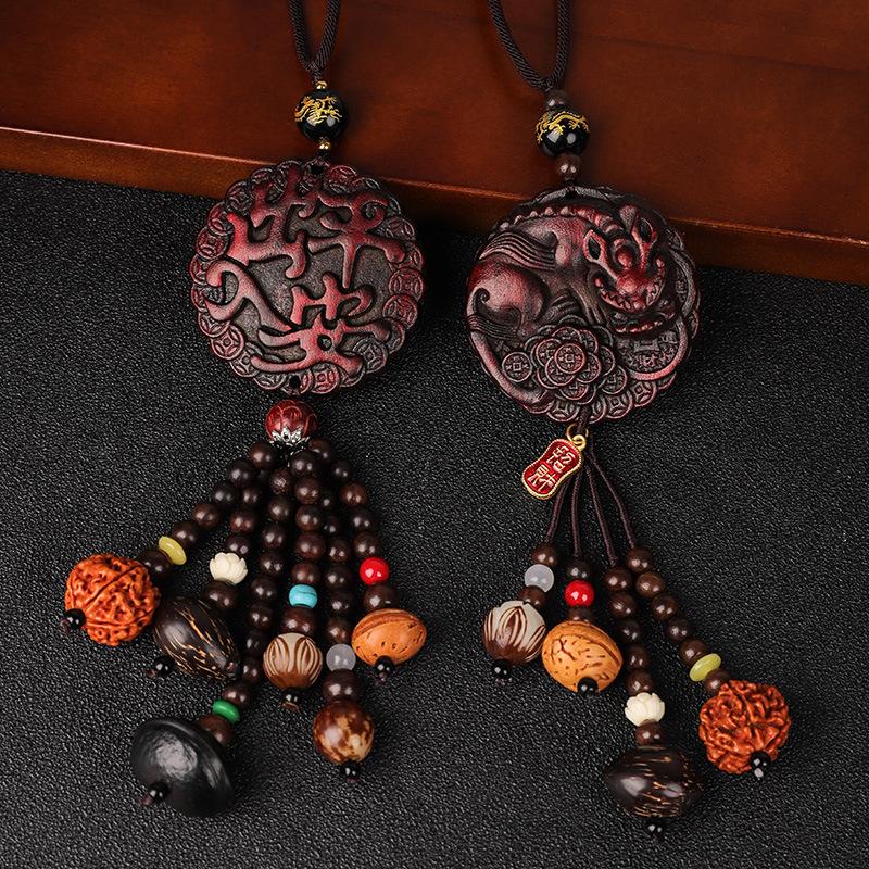 New Model Interior Decorative Item for Baishan Auto - Walnut Car Rearview Mirror Hanger - Decorative Car Accessory