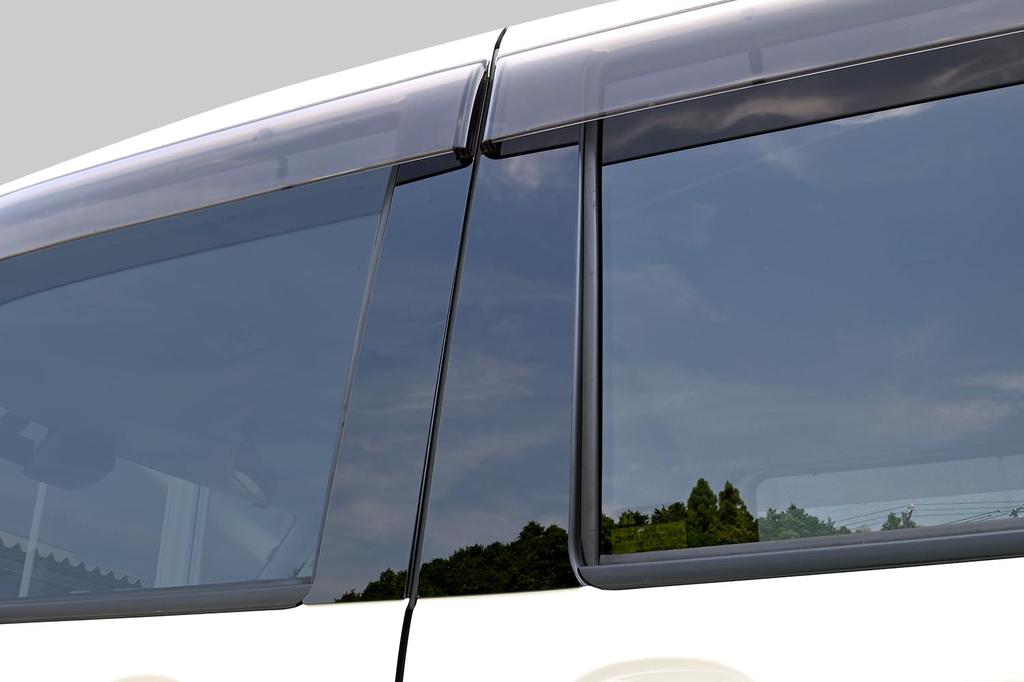 SecondStage B-stolpedeksel for Daihatsu Move Canvas-kjøretøy med fabrikkside Pianosvart LA800/LA810S (for visirer) - (D017BLK)