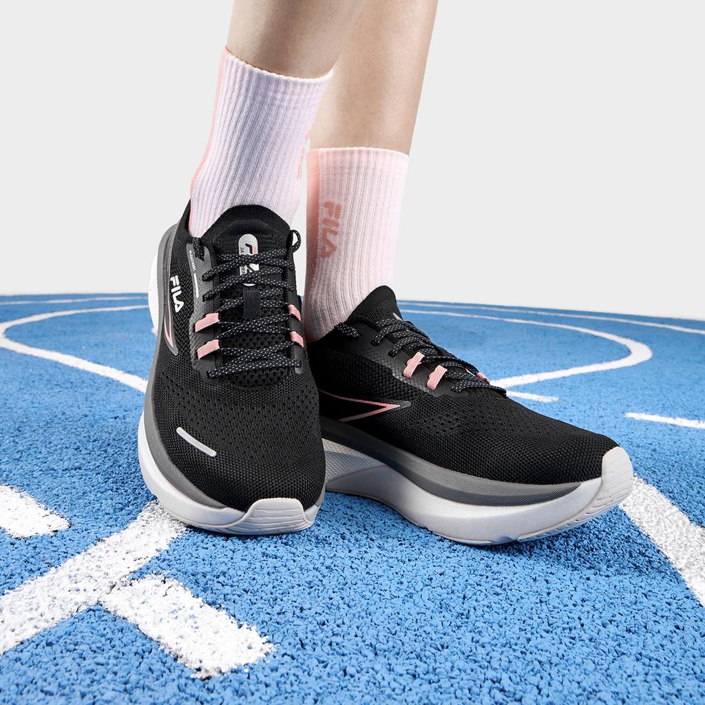 FILA 3A Panther Comfortable Sports PU Fabric Shock Absorption Wear-Resistant Rebound Low-Top Training Running Shoes Women sneaker Black A12W331104FBM