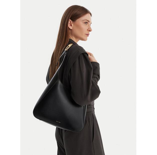 Сумка Calvin Klein Hardware Adj Strap Medium Bag One Size