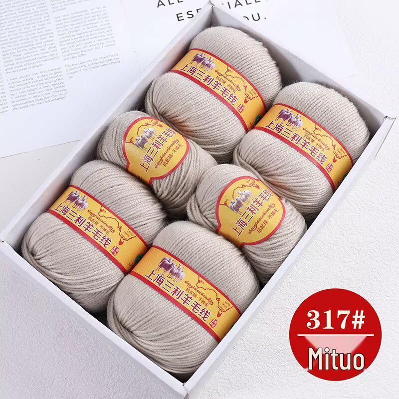 Premium Medium Thick Pure Goat Wool Yarn Balls for Handmade DIY Scarves