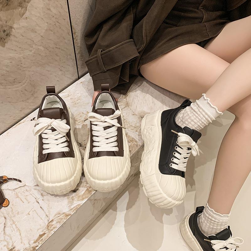 Damen-Trainingsschuhe mit dicker Sohle, Herbst 2025, neue, leicht erhöhte Freizeitsportschuhe, Retro-Dad-Schuhe