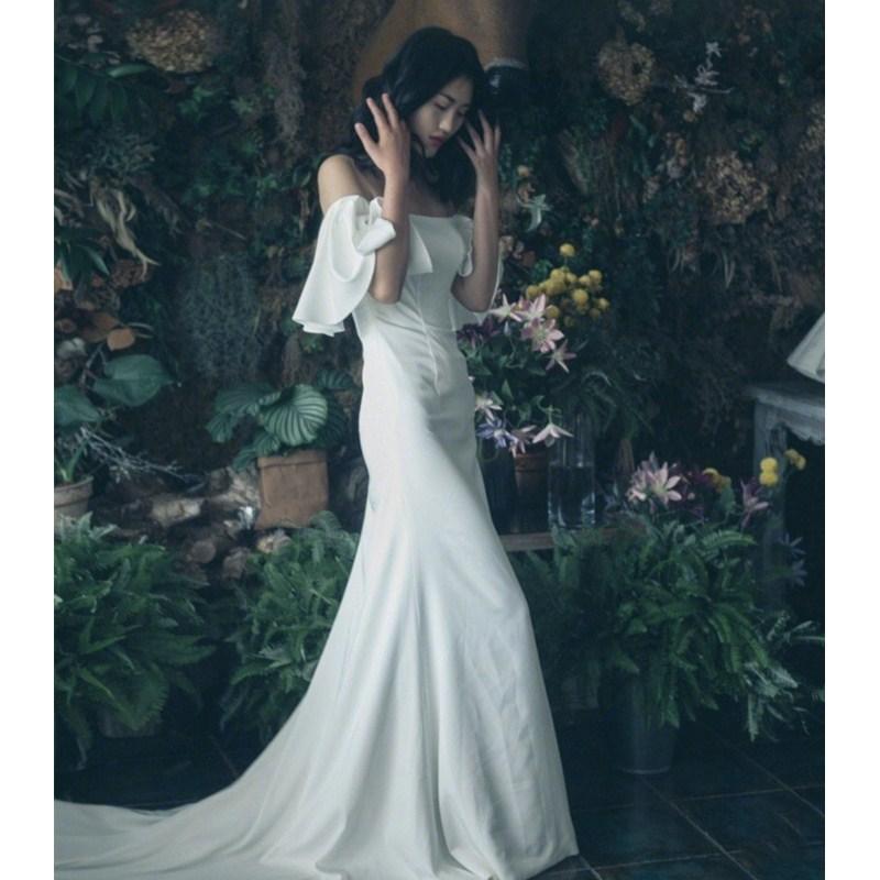 Light wedding dress 1011 new simple off-shoulder forest style bridal marry fishtail French Hepburn travel photo veil