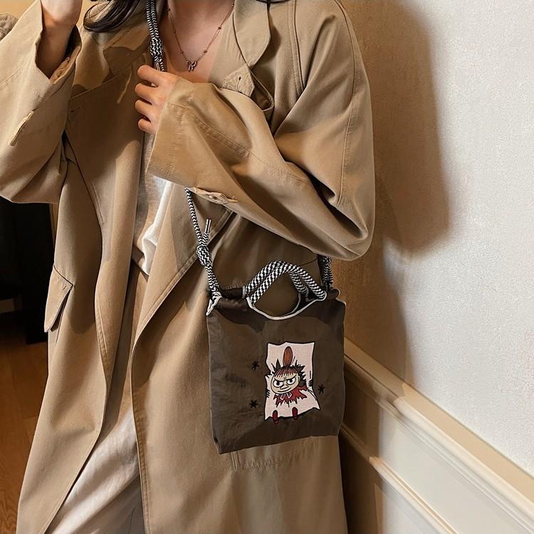 Canvas Bag Women's Autumn and Winter New Versatile Casual Shoulder Messenger Bag Popular Bucket Bag