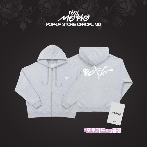 Предзаказ худи на молнии из коллекции itzy Motto POP-UP Store