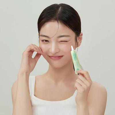 Starostlivosť o tvár – Pleťové krémy a vody