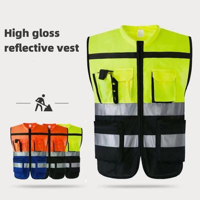 Ny Reflekterande Väst Splicad med Flera Fickor Reflekterande Kläder Konstruktion Cykling Tjänst Fluorescerande Reflekterande Väst