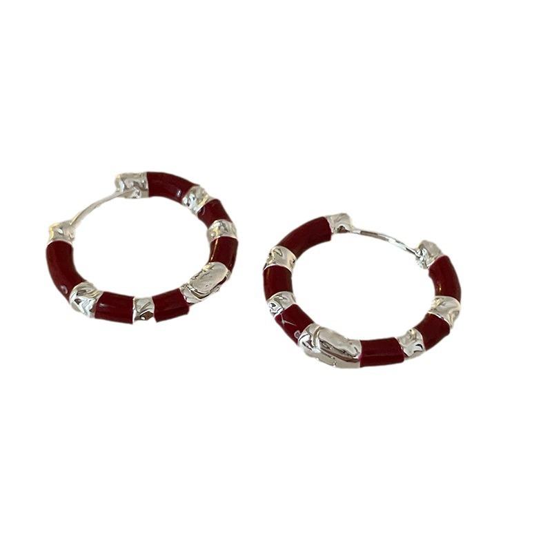 Red Oil-Dripping Striped Metal Earrings Female Niche Design Sense Unique Personality Fashion Elegance Versatile Earrings
