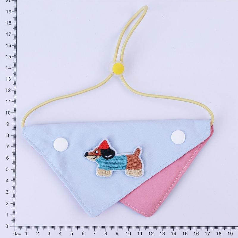 Pet Wet Wipes Towel - Dog Multi-color Triangular Scarf with Adjustable Pocket - Universal Style - Cat Stuffed Toy Bib