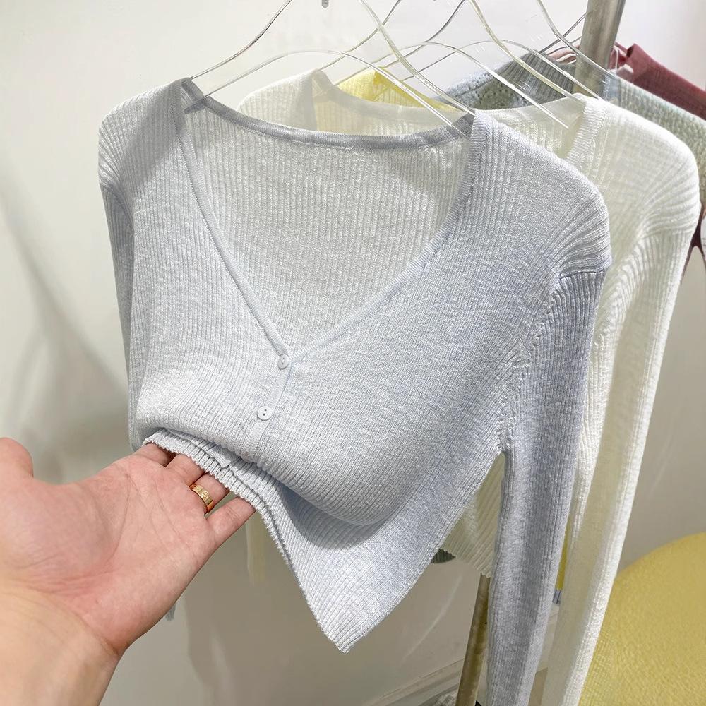 Women's V Neck Long Sleeve Slim Fit Knit Cardigan Single Breasted Short Knit Top