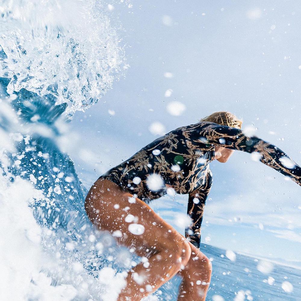 2025 Women's Long Sleeve Zipper One-Piece Swimsuit: European & American Print Surfing Wear