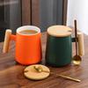 Hot Vintage Hot Selling Wooden Handle Ceramic Cup, Creative Mug, Cultural and Creative Coffee Cup with Lid Spoon