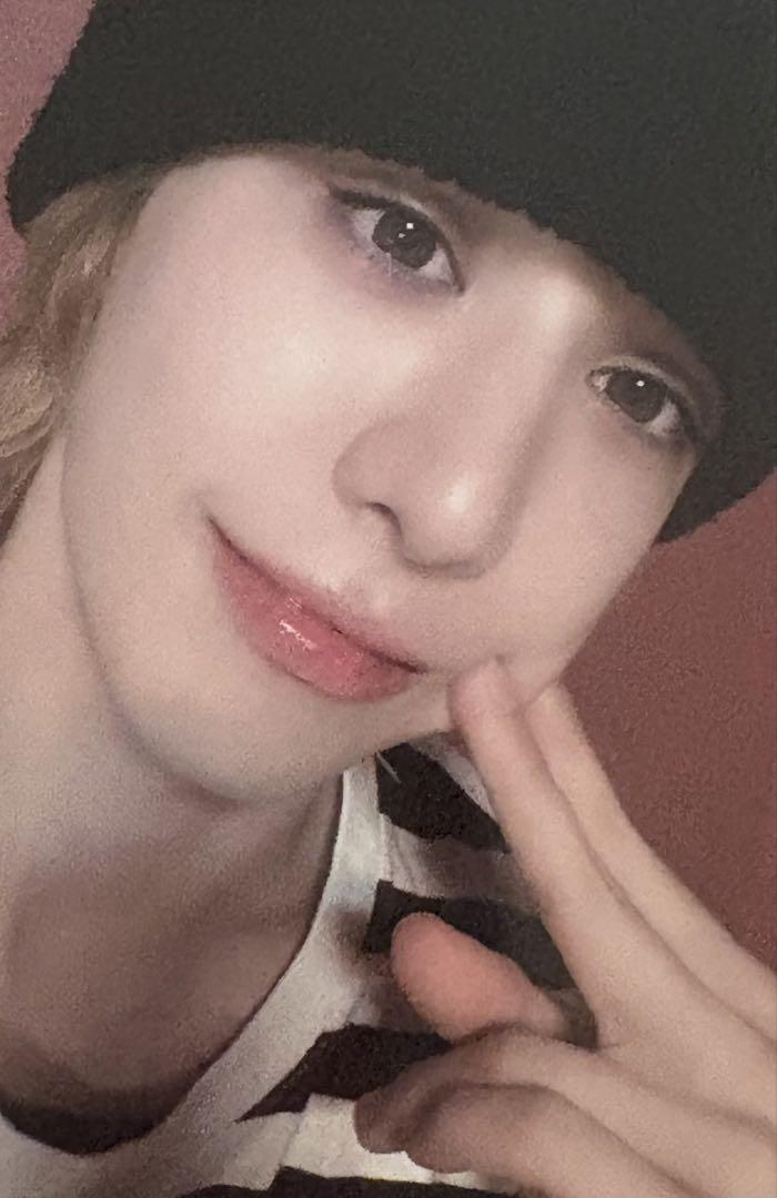 

[USED] XLOV Umti 1stmusic Face-to-Face Trading Card