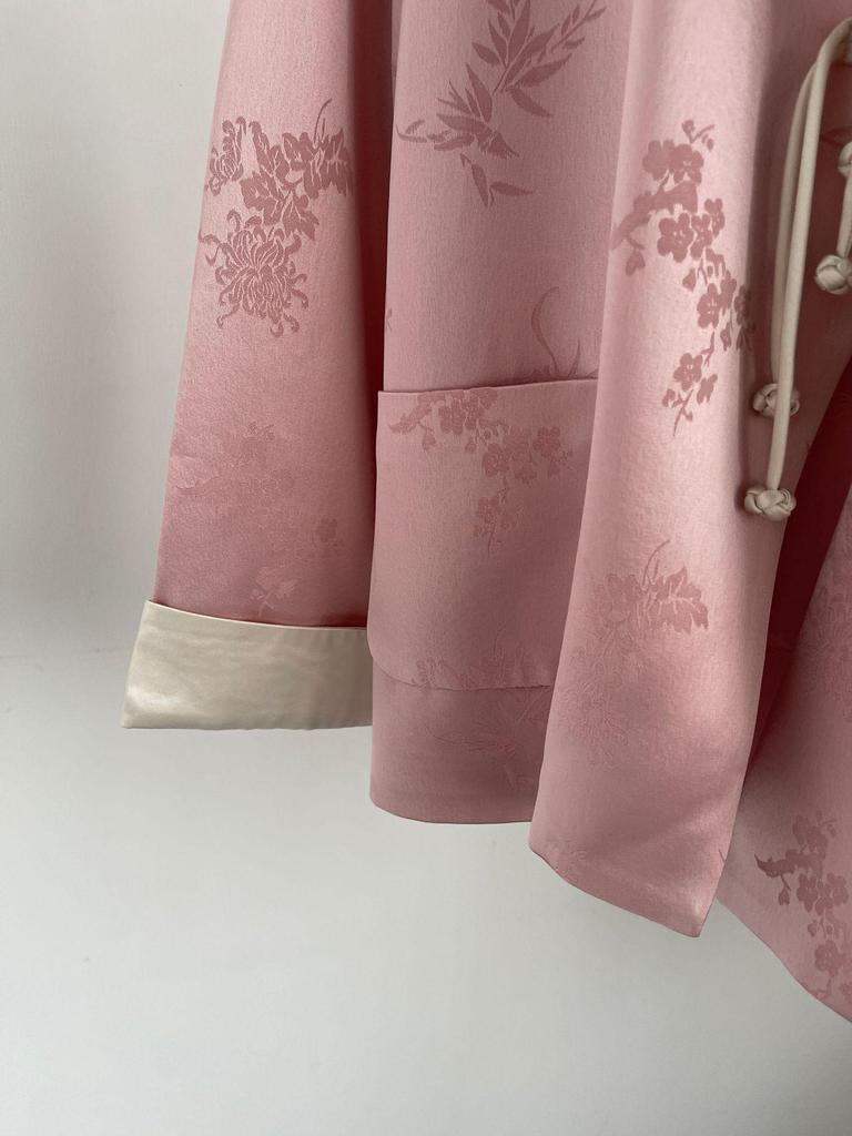 2024 Cool Zen-Style Women's Pink Hanfu Shirt Jacket for Early Autumn