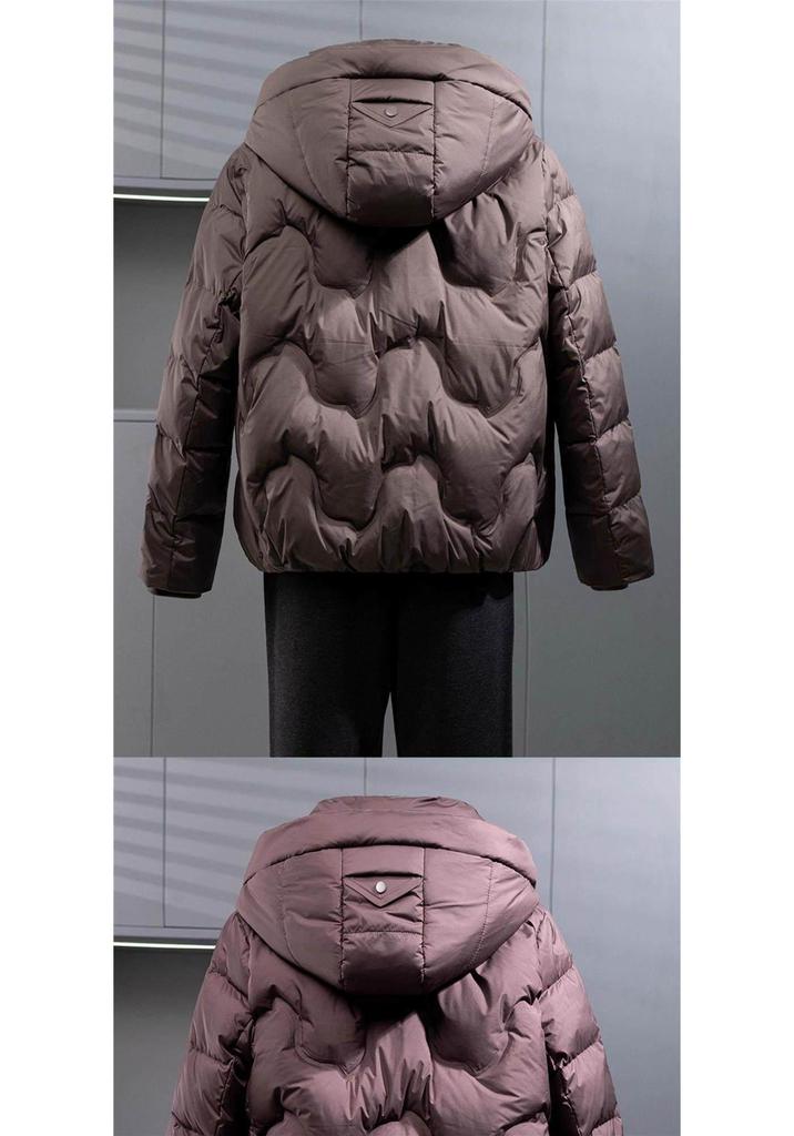 Schicke Daunenjacke mit Kapuze in Übergröße für Frauen mittleren Alters und ältere Frauen – Kurzer Wintermantel