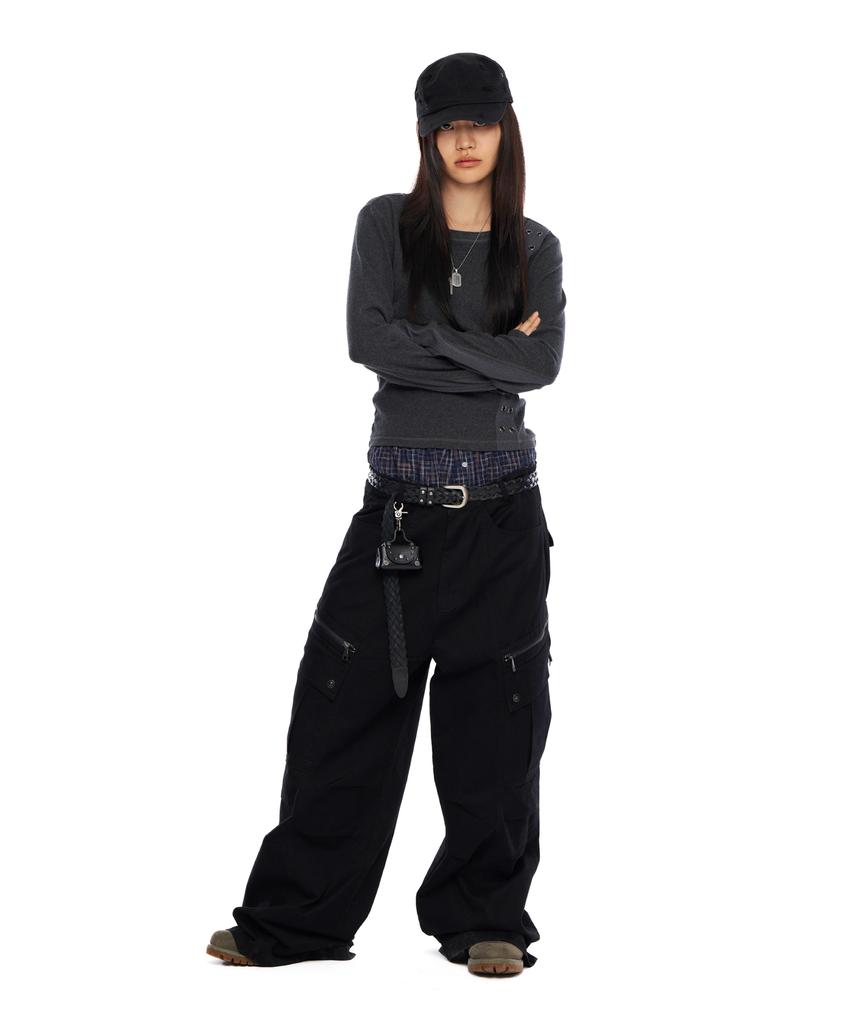 AAKAM Knee Pin-Tuck Zippered Cargo Pants (Black)