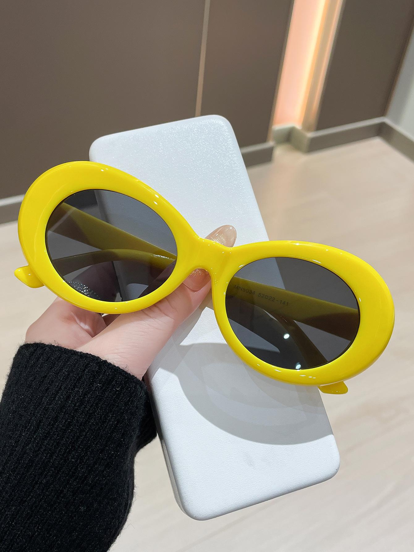 

UV Protection Lightweight Comfortable Durable High Quality Stylish Retro Designer Style Oval Shaped Female Sun Glasses 1PCS