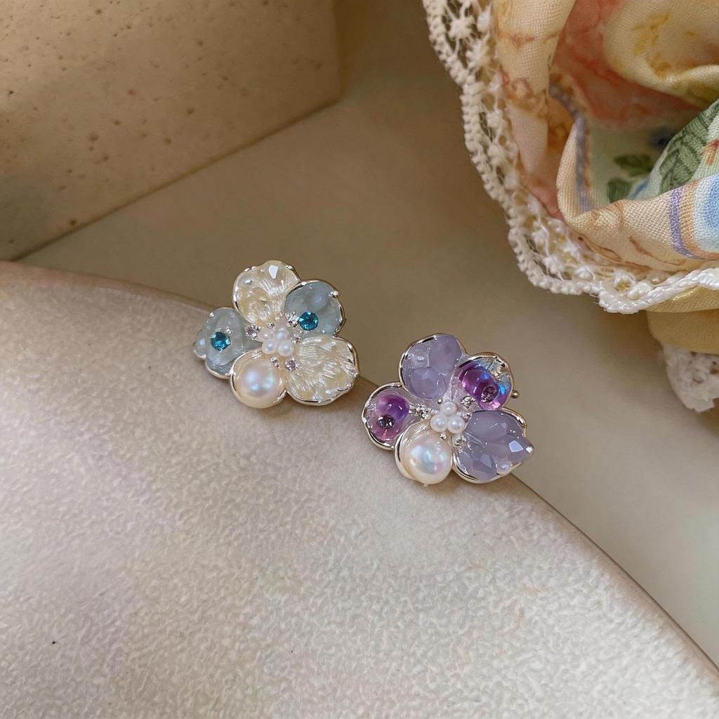 Silver Needle Zircon Pearl Crystal Flower Stud Earrings - Exquisite Light Luxury Jewelry