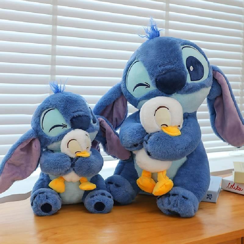 Entzückendes Stitch Plüschtier mit Ente Weiche PP-Baumwolle Gefüllte Puppe Für Kinder Und Freundinnen Geburtstagsgeschenke