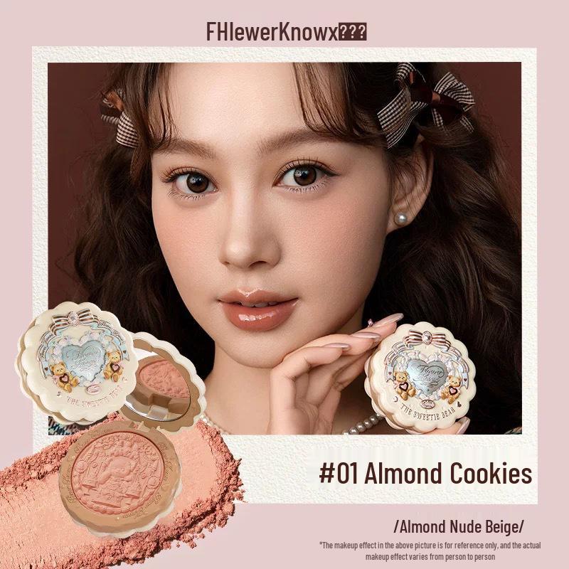 Сатиновые румяна Hua Zhi Xiao Sweetheart: Мягкий, Полупрозрачный, Неощутимый как пудра, Чистая цветопередача.