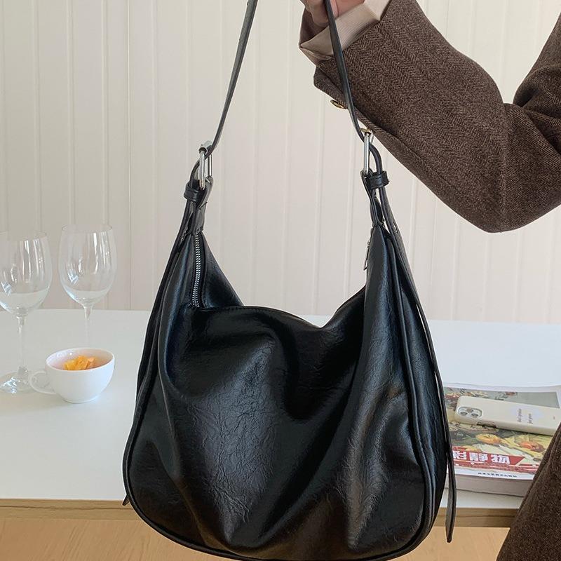 Autumn, Spring and Summer Ancient Fashion Shoulder Bag Senior Sense Large Capacity Bag Female Niche Everything with Tote Bag Tide