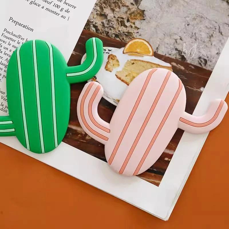 5 Yuan Newcomer Discount: Creative Bendable Cactus Cartoon Adhesive Wall Hook