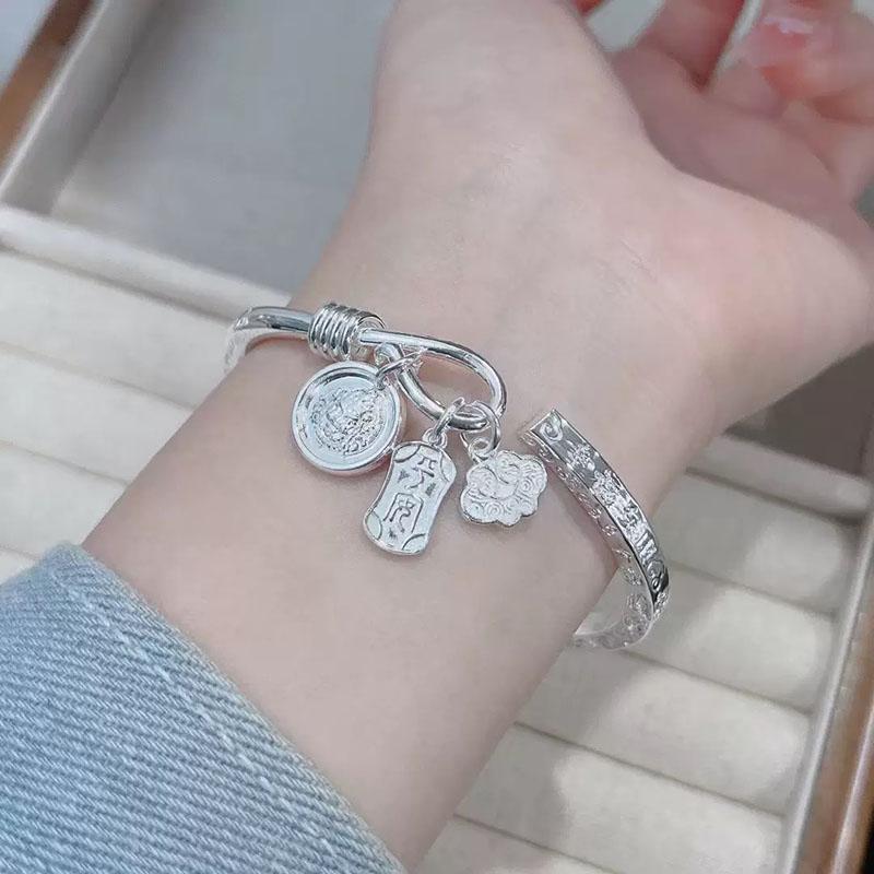 Vintage Silver-plated Fu Character Bracelet New Ethnic Gourd Bell Open Design Concept Bangle Auspicious Ruyi Tassel Jewelry Gift